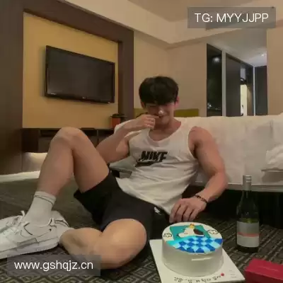 何战朗